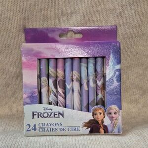 Disney Frozen 24 pack of crayons - New